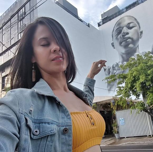 Meet your Posher, Joann - Picture 1 of 1